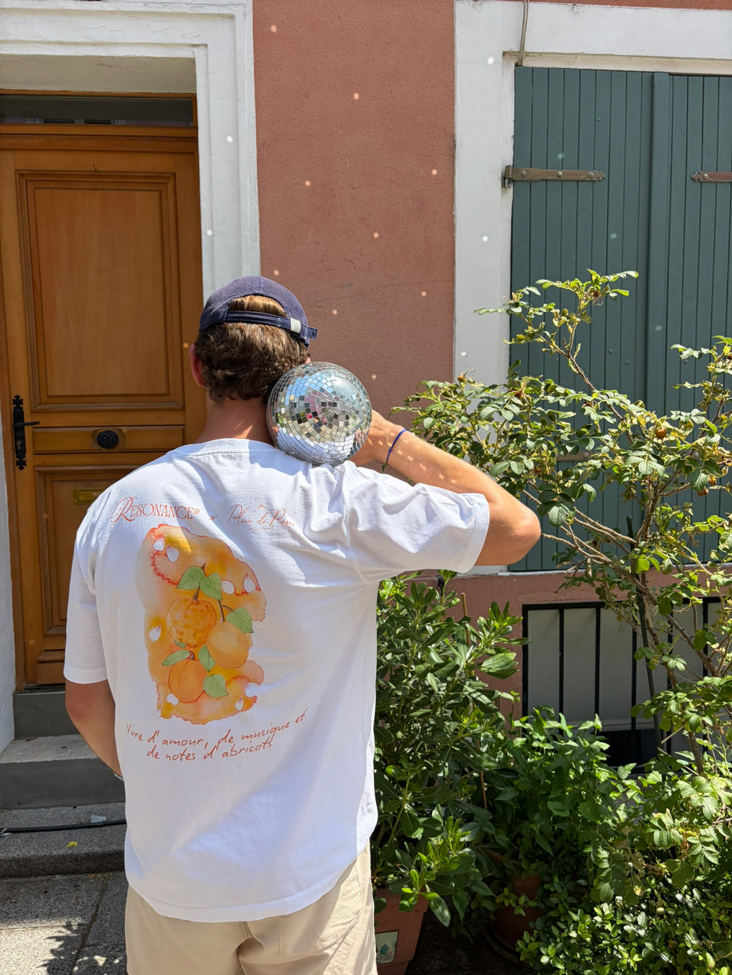 T-shirt notes d'abricots